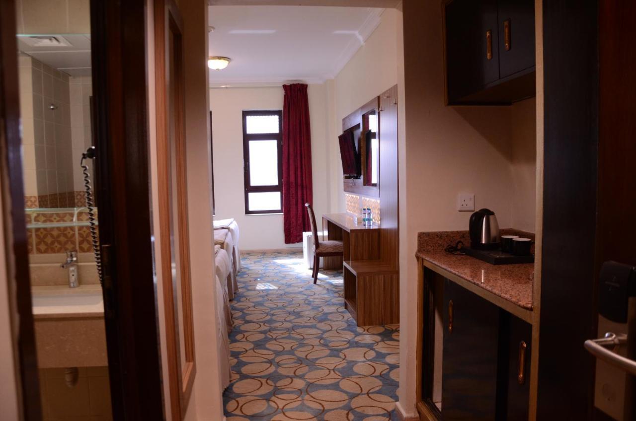 Artal International Hotel マディーナ エクステリア 写真