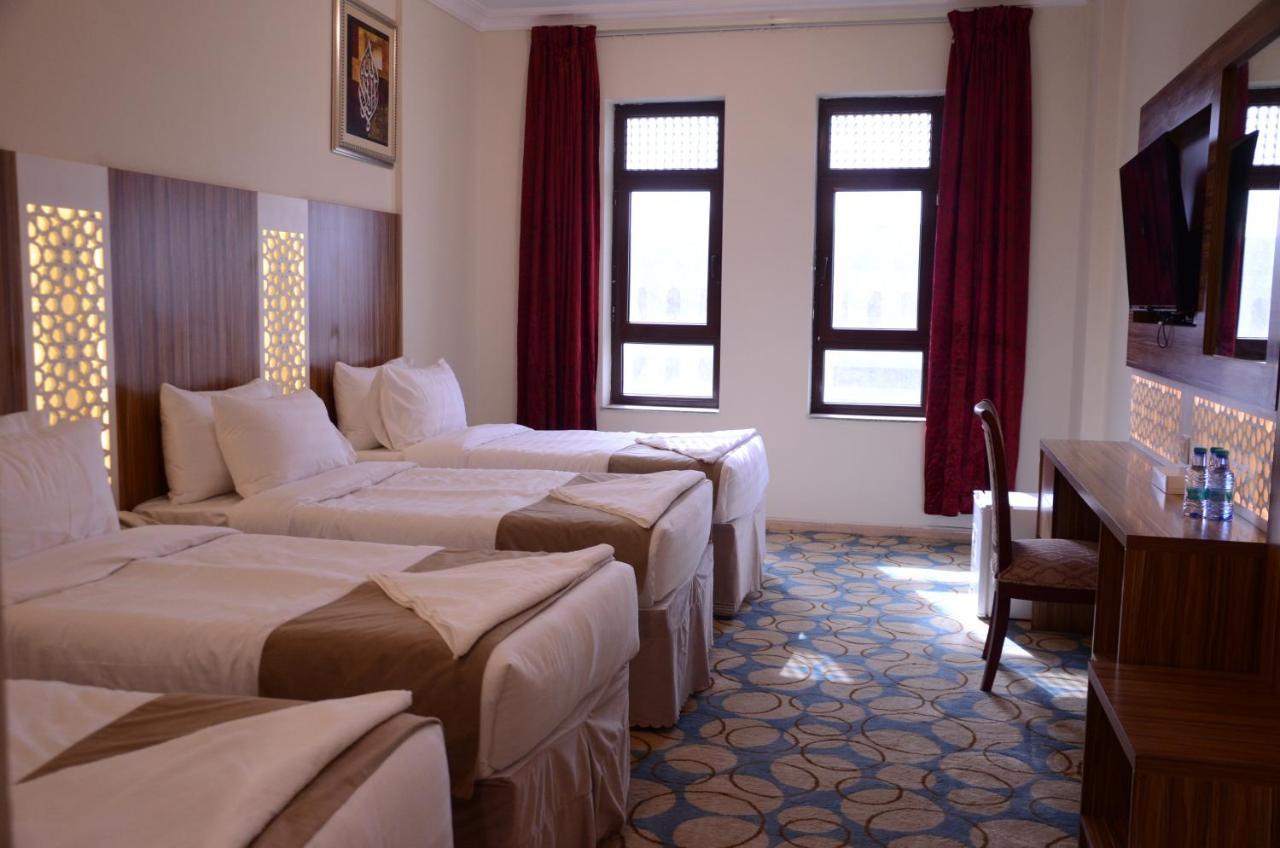 Artal International Hotel マディーナ エクステリア 写真