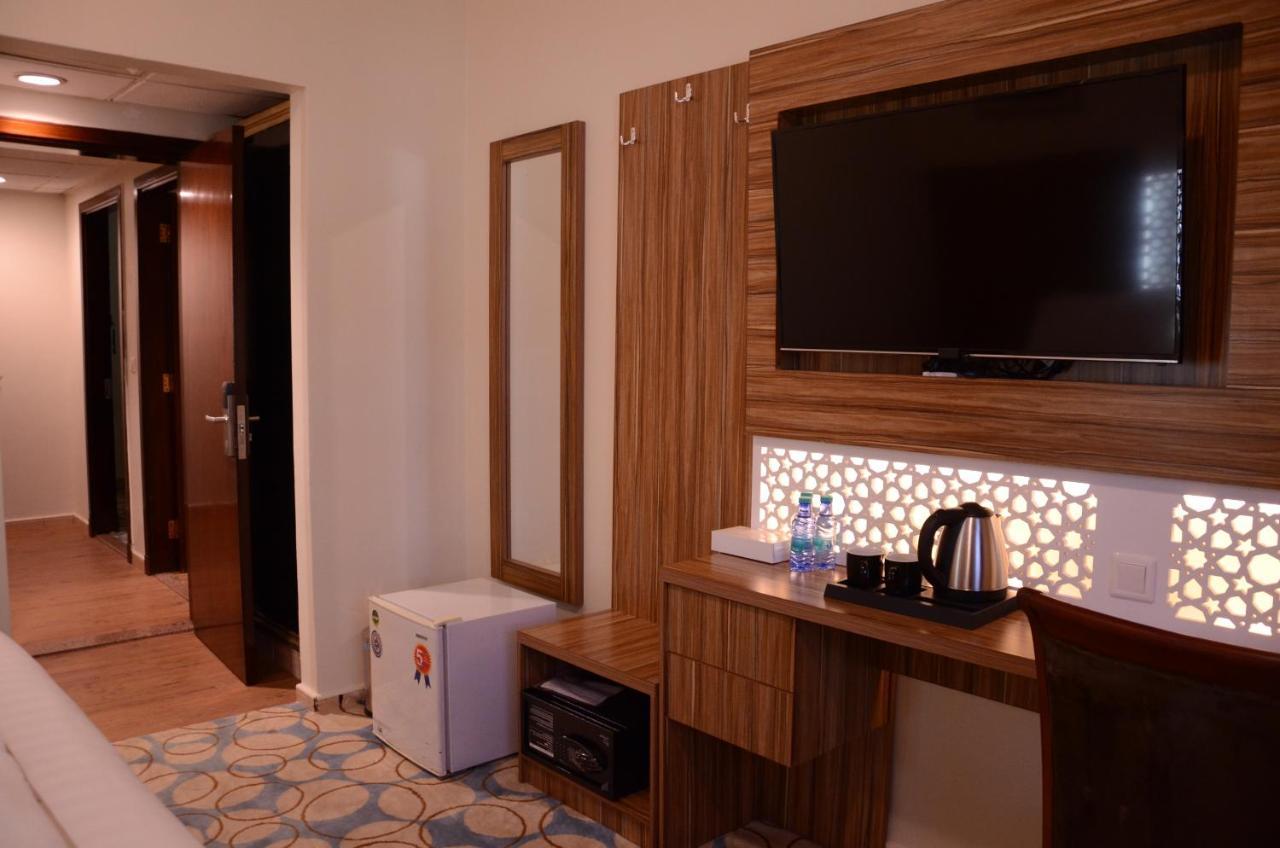 Artal International Hotel マディーナ エクステリア 写真